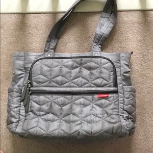 Skip hop Forma Pack n Go Tote (Grey)